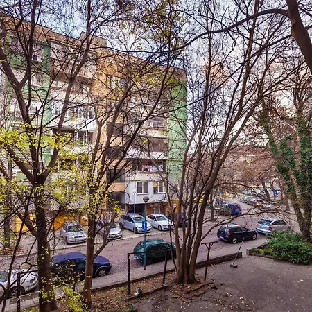 Stella 1&2 - Pink And Grey Near The Singing Fountains By Flat Mаnager شقة بلوفديف