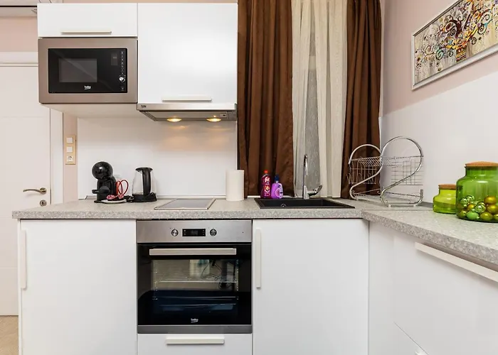 Apartament Stella 1&2 - Pink And Grey Near The Singing Fountains By Flat Mаnager Płowdiw